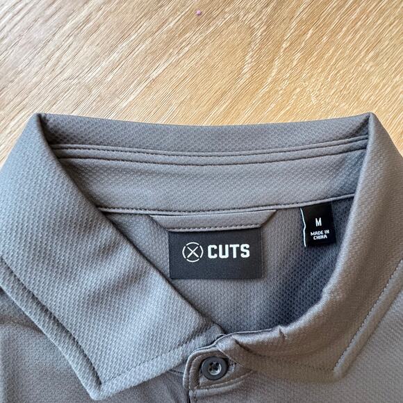 CUTS Men's Sportech Polo - Size M - Picture 2 of 7